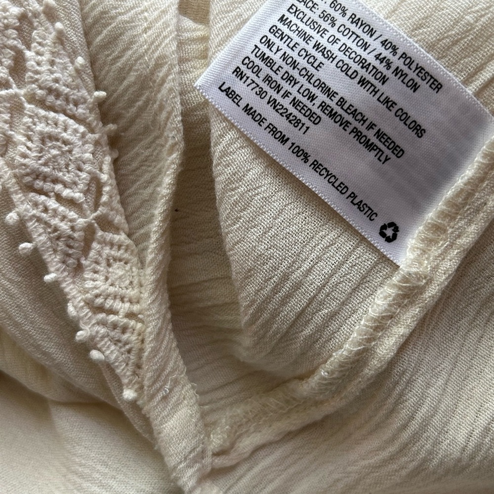 Knox Rose Cream Blouse with Embroidery - Picture 7 of 7